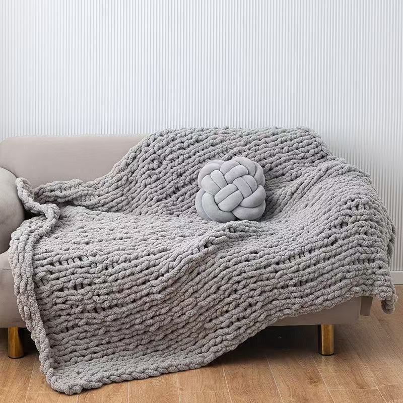 Cloud-Soft Knitted Throw Blanket